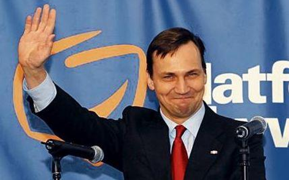 Komorowski i Sikorski zaczęli bój