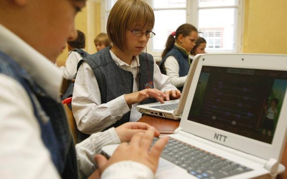 Ustawa o VAT pozwala na zastosowanie preferencyjnej stawki tylko do zestawów stacjonarnych – napisał