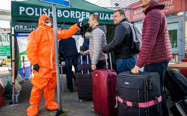 Zniesiono obowiązkową kwarantannę po wjeździe do Polski dla pracowników z całej UE