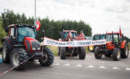 Protest rolników na drodze do przejścia granicznego w Dorohusku