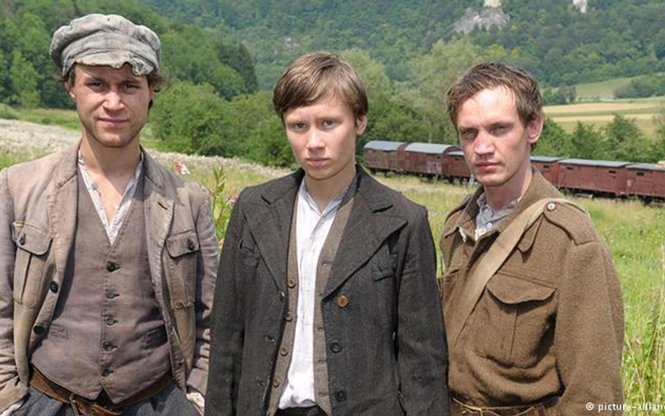 Serial Nasze matki, nasi ojcowie nominowany do Emmy Award