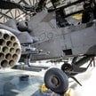 Śmigłowiec szturmowy Boeing AH-64E Apache Guardian na lotnisku 56. Bazy Lotniczej w Latkowie k. Inow