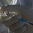 EMA: Zapalenie mięśnia sercowego możliwym skutkiem szczepionki mRNA na COVID-19