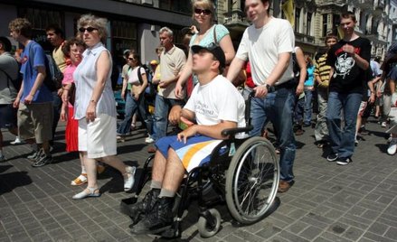 Wsparcie na niepełnosprawnego dostanie ten, kto sprawuje opiekę