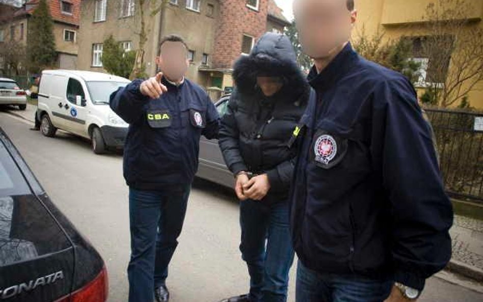 Kajdanki tylko w ściśle określonych wypadkach