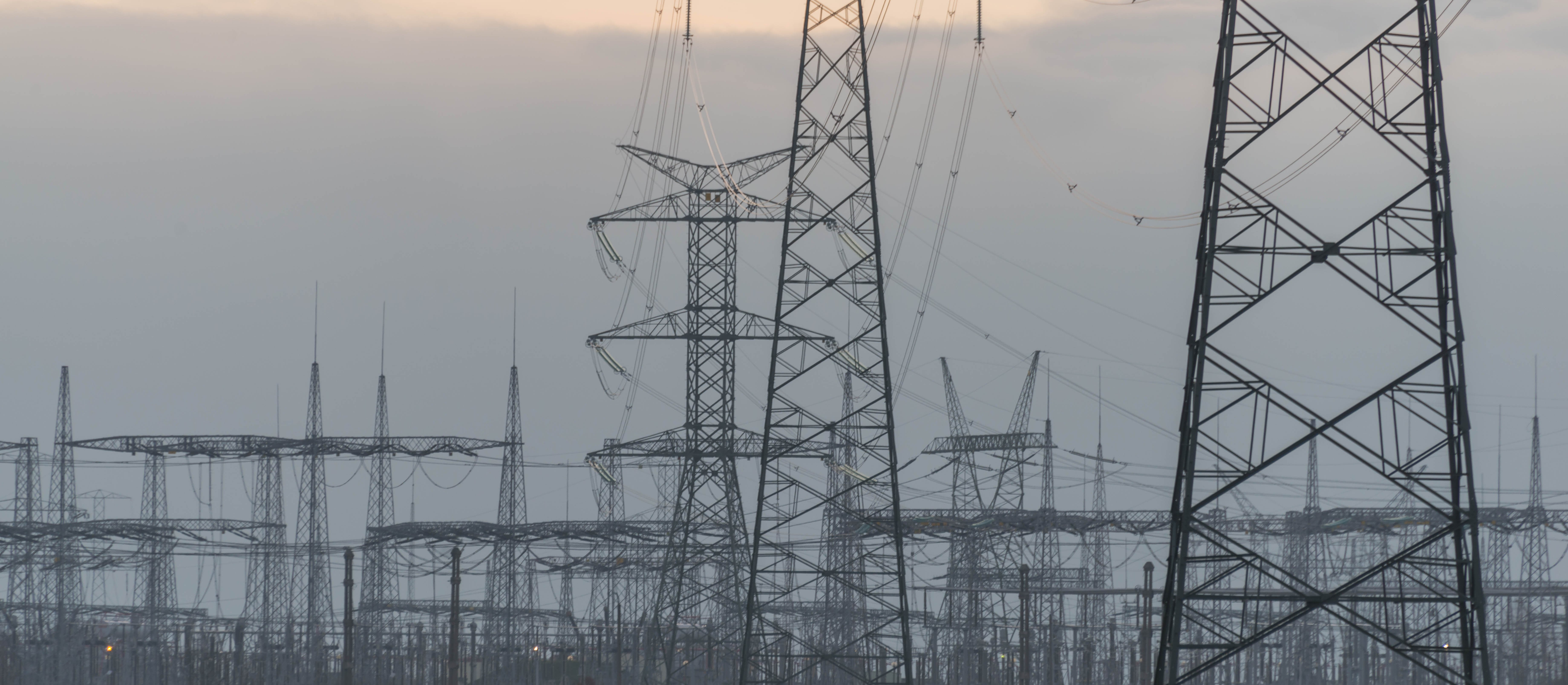 Aukcje rynku mocy w cieniu wysokich cen za elektrownie