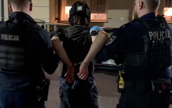 Zatrzymanie Mieszka R., studenta oskarżonego o zbrodnię na kampusie Uniwersytetu Warszawskiego