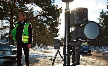 Firmy ciągną zyski z fotoradarów