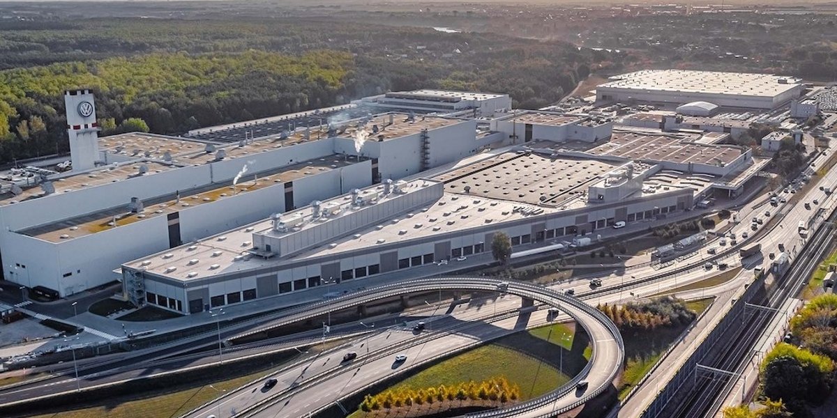 Volkswagen może zamknąć cztery fabryki w Niemczech. Część produkcji trafi do Polski