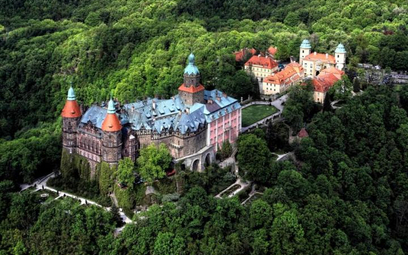 Dotację na remonty mają otrzymać oprócz Zamku Książ m.in. hala spacerowa i muszla koncertowa w Szcza