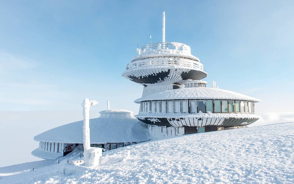 Znajdujące się na wysokości 1602 metrów n.p.m. Wysokogórskie Obserwatorium Meteorologiczne im. Tadeu