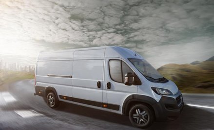 Wyznanie nie uniemożliwi przekazania samochodu dla wojska