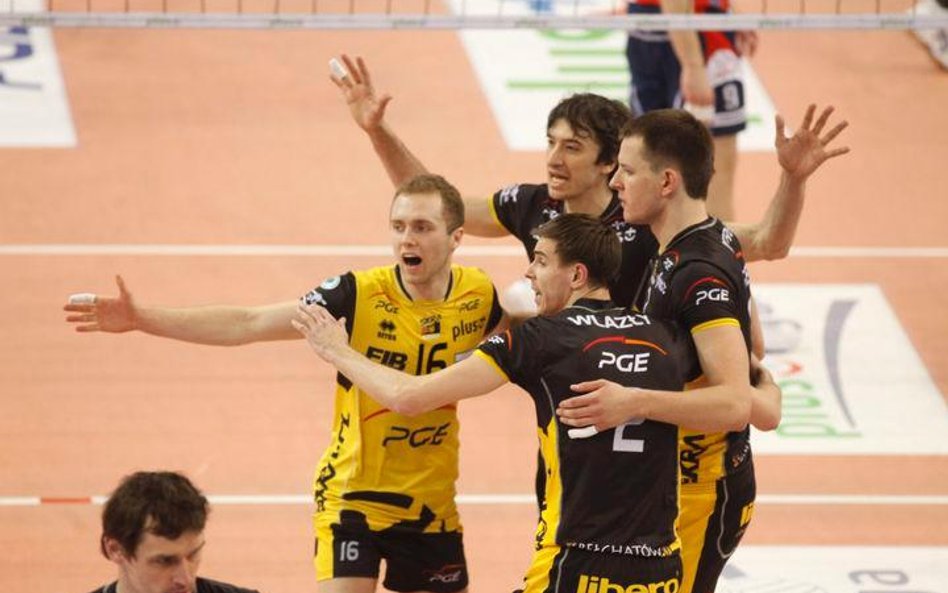 Skra wyrównała