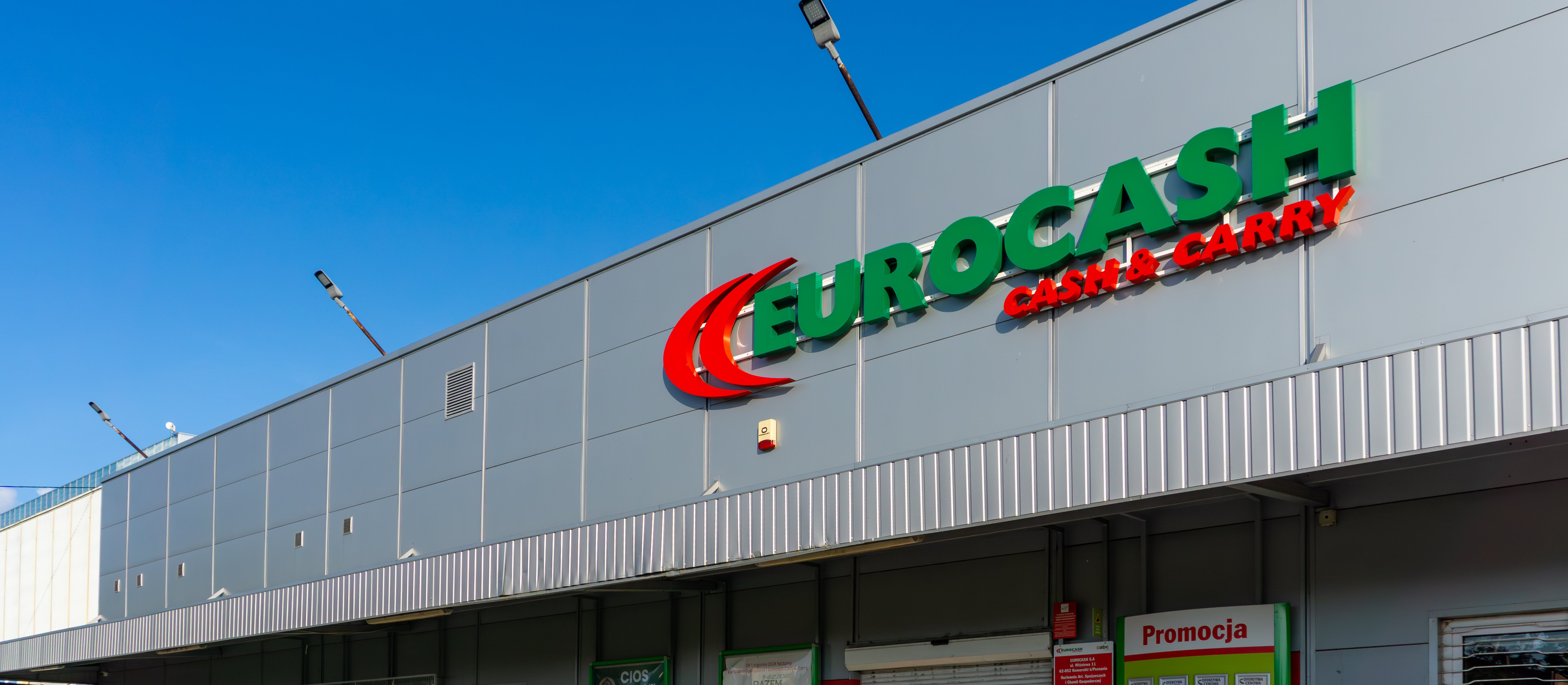 Kurs Eurocashu nad krawędzią. Kolejne rozczarowanie wynikami