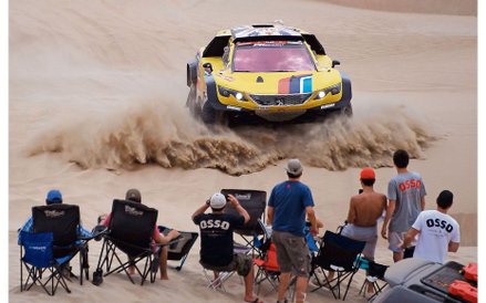 Harry Hunt z zespołu Peugeota podczas pierwszego etapu rajdu Dakar 2019, Peru