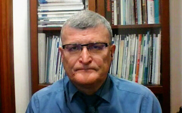 dr Paweł Grzesiowski