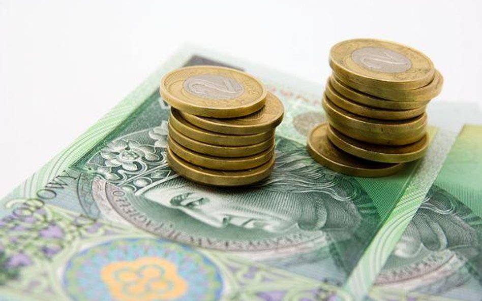 Mediana prognoz analityków opublikowana przez serwis Bloomberg wskazuje, że w 2010 roku będzie miało