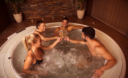 Czy hotel odpowiada za poślizgnięcie się przy jacuzzi