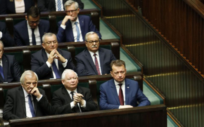 Zmiana ustawy "covidowej" w Sejmie. "Co takiego nabroił PiS?"