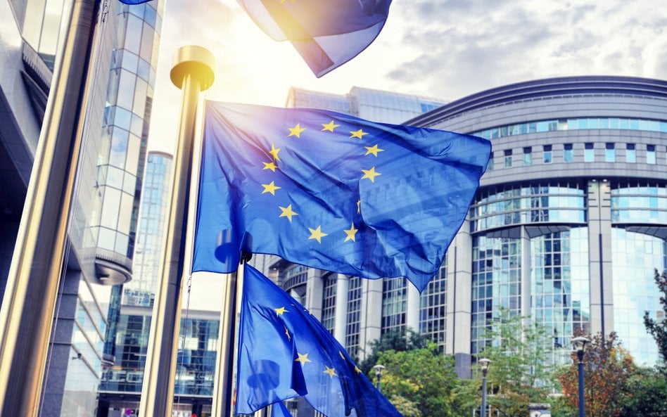 Komisja Europejska zaproponowała w listopadzie 2025 r., aby informacja nie była uznawana za dane oso