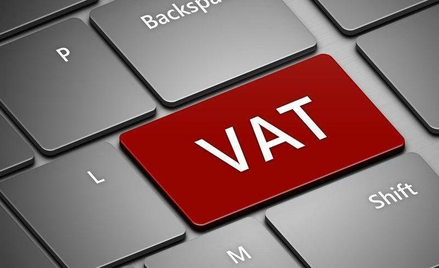 Luka w VAT spadła do 14 proc.