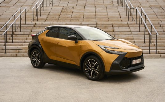 Druga generacja Toyoty C-HR