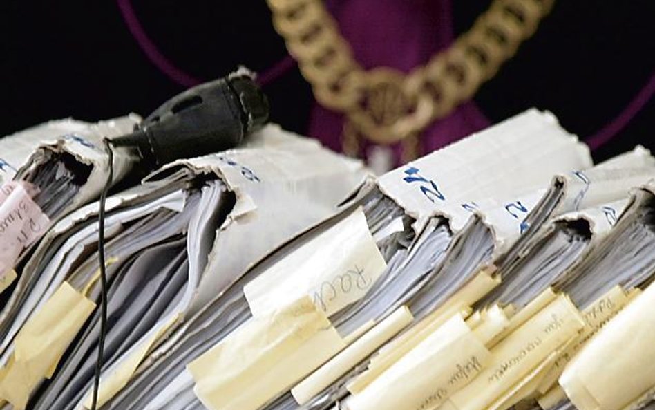 Sąd pracy zbada, czy kolejne umowy terminowe zawierano w celu obejścia prawa