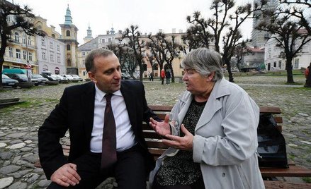 Grzegorz Schetyna (PO) krytykowany jest za konfrontacyjny styl uprawiania lokalnej polityki. Na zdję