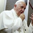 Papież: Urzędnik ma prawo odmówić udzielenia ślubu homoseksualistom