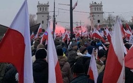 Wydane przez wojewodę rozporządzenie zakazuje nie tylko odpalania, ale nawet posiadania rac i innej 
