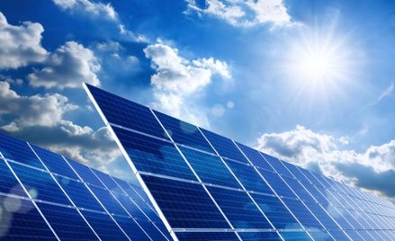 PGE realizuje słoneczny plan