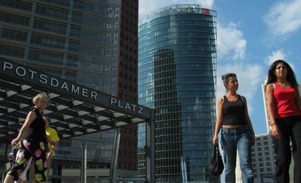 Praca w Niemczech. Polacy jadą pracować do Niemiec