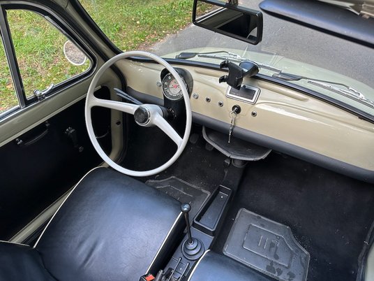 500F jest po kompleksowej renowacji we Włoszech. Do Polski trafił w 2021 r.