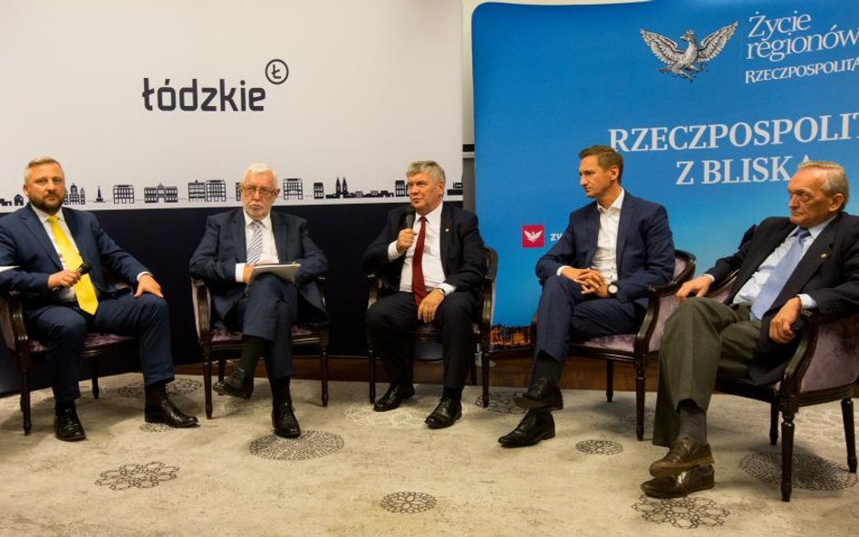 Marszałkowie i eksperci o regionach w Uniejowie