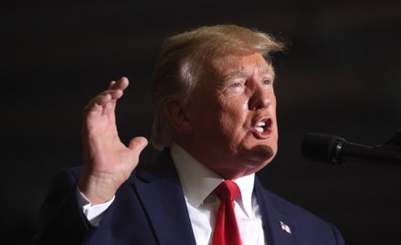 Trump spogląda w stronę Putina