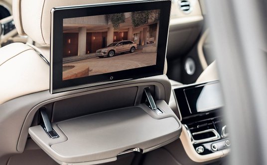 Bentley Bentayga EWB