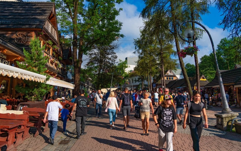Na 5 mln zł szacowane są tegoroczne wpływy z opłat pobieranych od turystów odwiedzających Zakopane