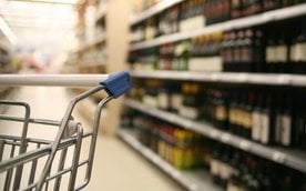 Sprzedaż alkoholu / zdjęcie ilustracyjne