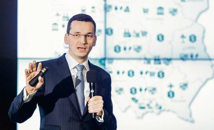 Plan Morawieckiego ma dać Polsce stabilny rozwój PKB (na zdjęciu wicepremier przedstawia Strategię O
