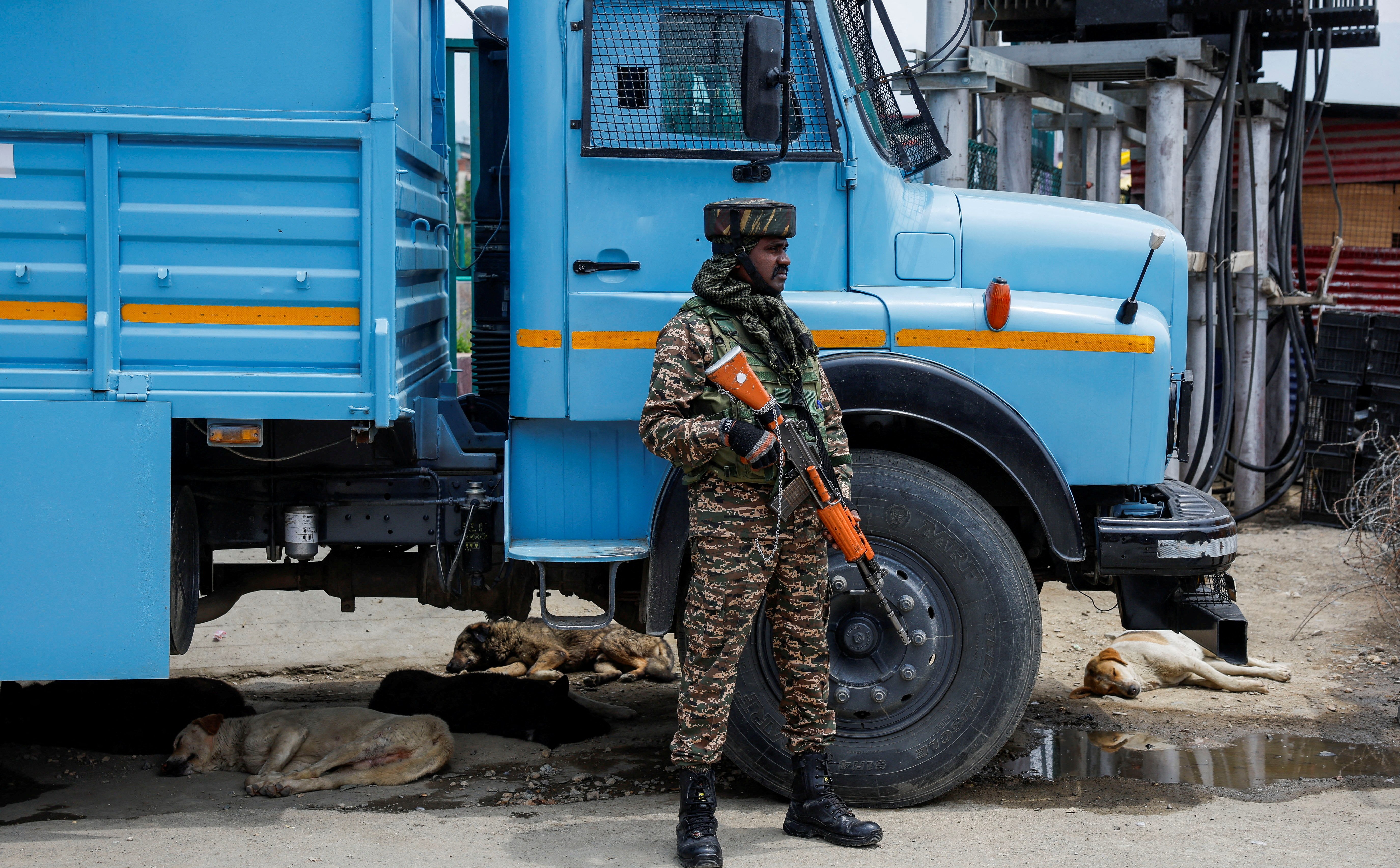 Indie rozpoczęły operację militarną przeciwko Pakistanowi