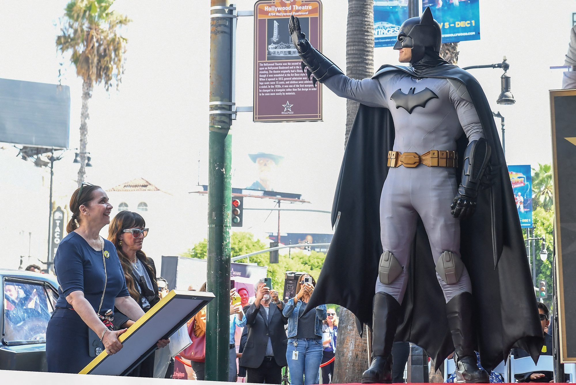 Batman. Odpowiedź na chaos świata