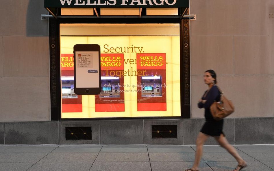 Financial Times: Szefowie Wells Fargo oddadzą 75 mln USD