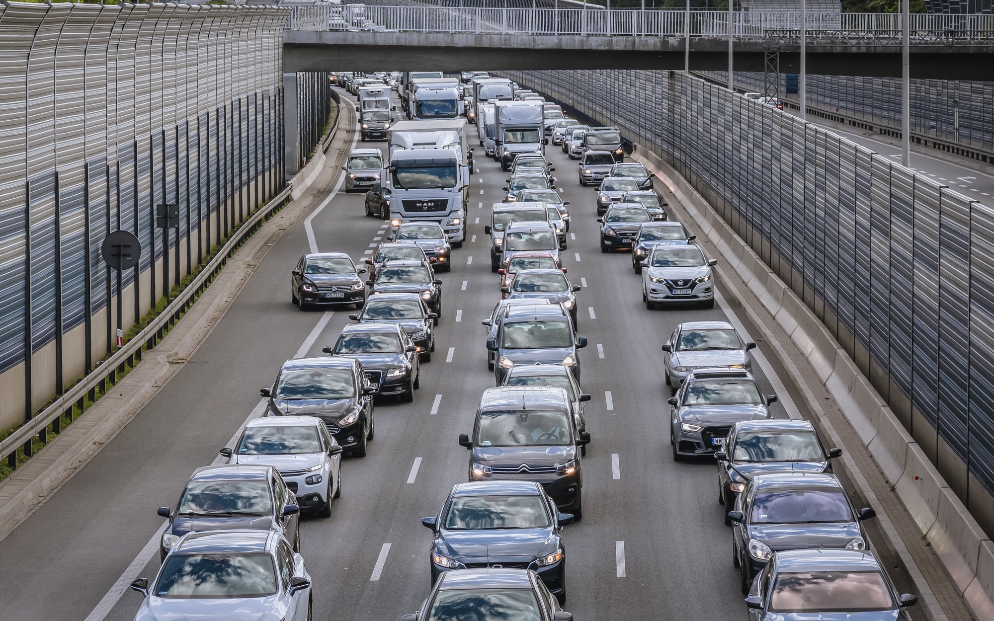Koniec uciążliwego obowiązku dla kierowców. Od 30 czerwca możliwe nowe zasady wyrejestrowania auta