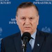 Krzysztof Woś podczas konferencji prasowej w siedzibie resortu infrastruktury w Warszawie