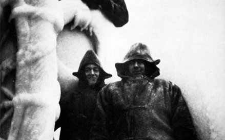 Marynarze podczas arktycznego konwoju