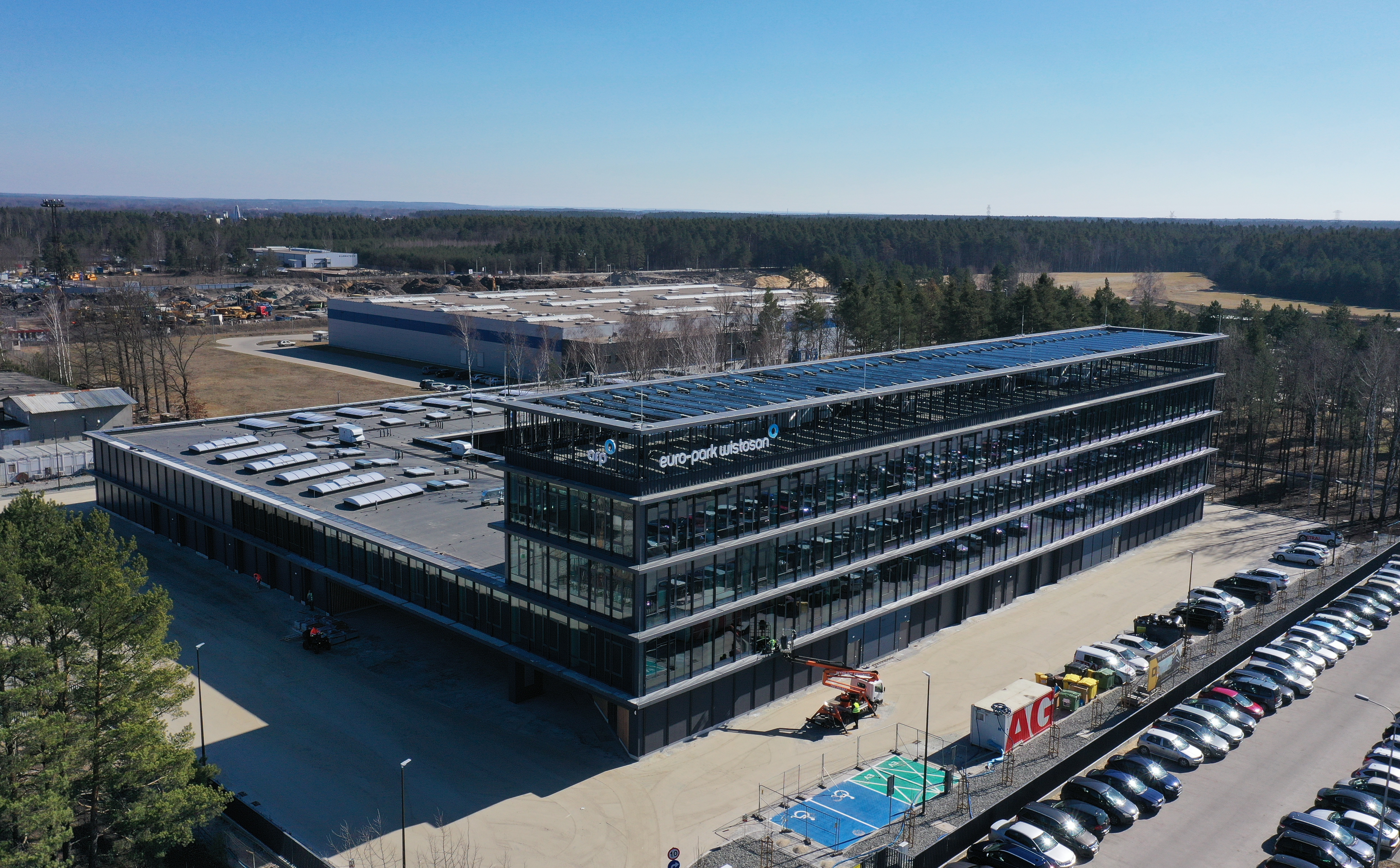 Nowoczesny obiekt produkcyjno-biurowy na Podkarpaciu