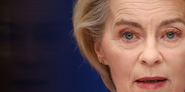 Ursula von der Leyen w Kijowie. Wołodymyr Zełenski ją odznaczył