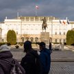 Do Pałacu Prezydenckiego ustawiła się w tym roku wyjątkowo długa kolejka