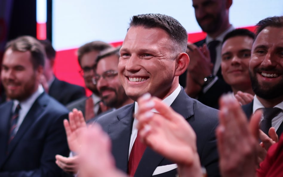 Poza kanałem Mentzena Rafał Trzaskowski i Karol Nawrocki będą mogli ich przekonywać także w debacie,