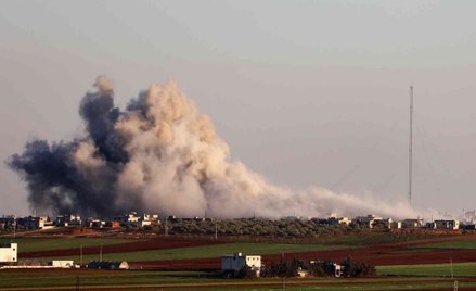 Turecka artyleria ostrzeliwuje siły Asada w Syrii
